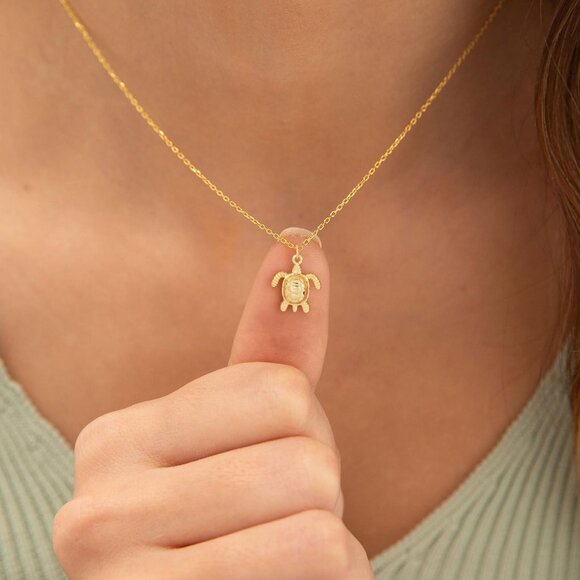 ⚡Golden Necklace Dragon Dragonfly Turtle Snake Pendant Simple Cute Trendy Plated - Picture 3 of 6